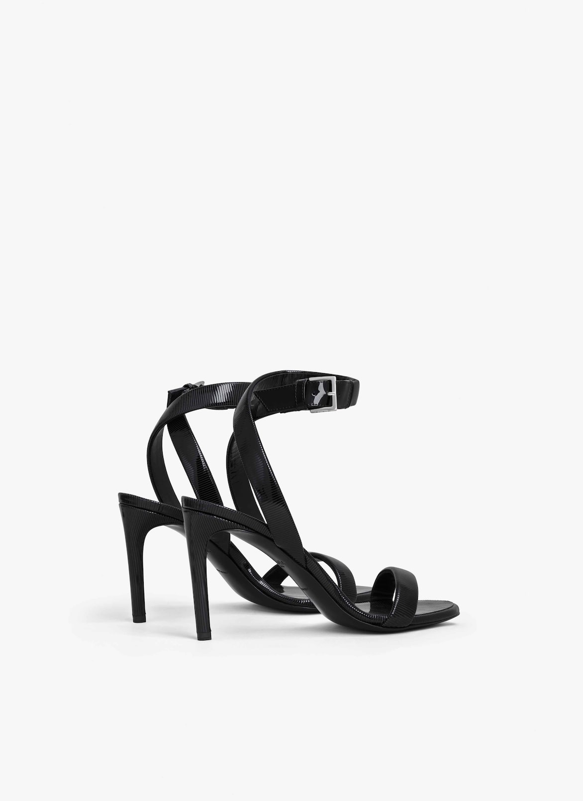 CHAIN SANDALS IN PATENT CALFSKIN ALAÏA BLACK CHAIN SANDALS IN PATENT CALFSKIN